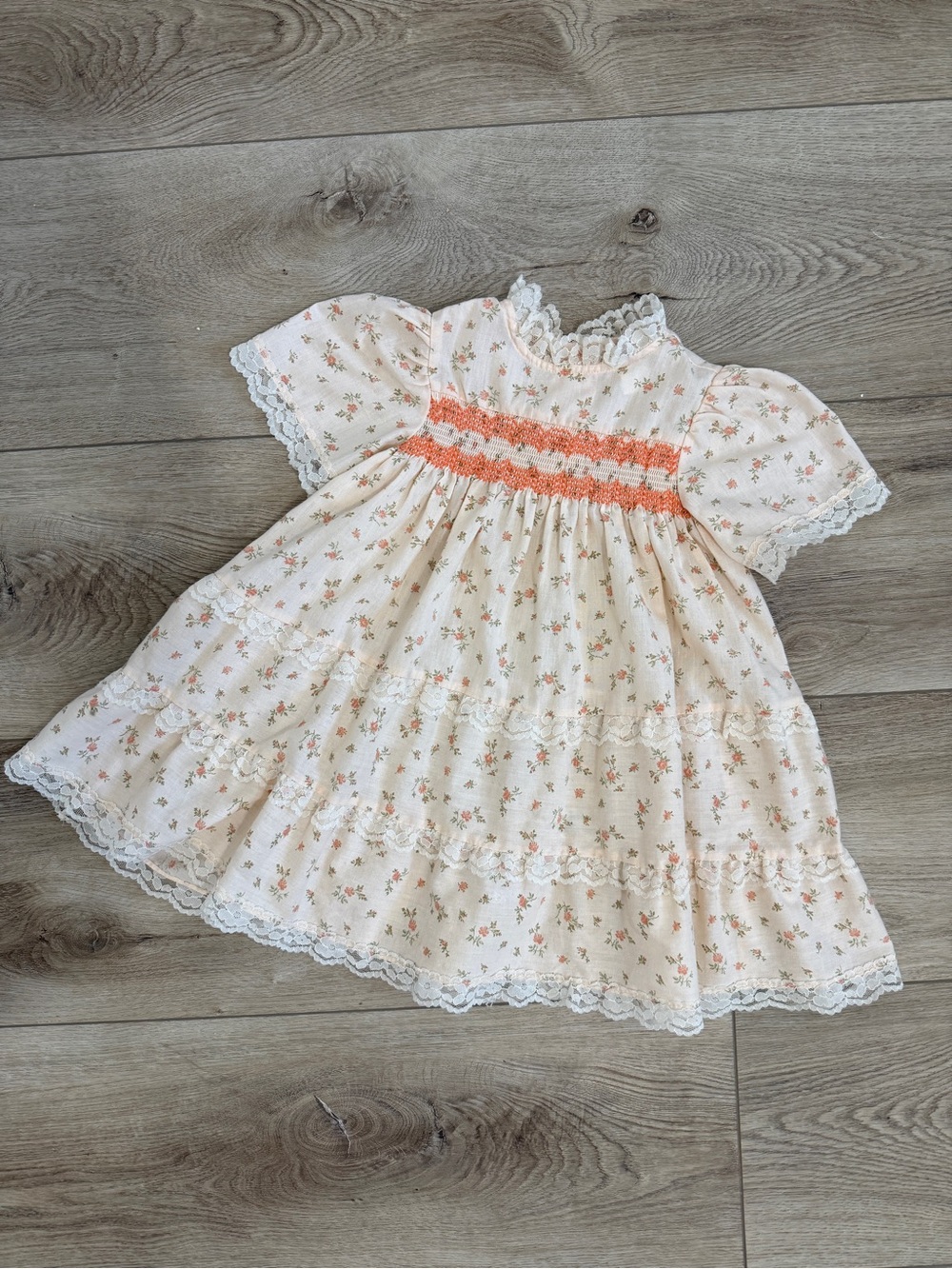 Vintage Toddler 5 Girls Peach Seersucker Floral Lace Cottagecore Prairie Dress